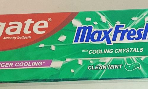 COLGATE TOOTHPASTE MAX FRESH CLEAN MINT 4.7OZ.